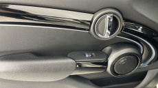 MINI Hatchback 1.5 Cooper Classic 5dr Auto Petrol Hatchback